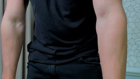 Snapshot of clintmasterss chatting on February 2025 12:45:02 PM ClintMasterss online show from February 2025 12:45:02 PM