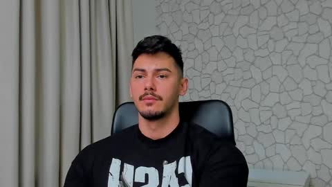 Snapshot of clintmasterss chatting on March 2025 05:42:02 AM ClintMasterss online show from March 2025 05:42:02 AM