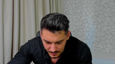 Snapshot of clintmasterss chatting on March 2025 12:52:01 PM ClintMasterss online show from March 2025 12:52:01 PM