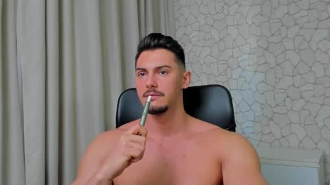 Snapshot of clintmasterss chatting on March 2025 09:28:01 AM ClintMasterss online show from March 2025 09:28:01 AM