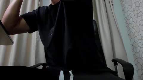 Snapshot of clintmasterss chatting on October 2025 05:53:02 AM ClintMasterss online show from October 2025 05:53:02 AM