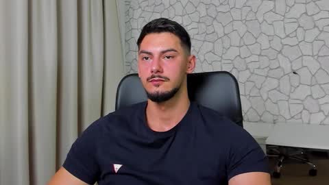 Snapshot of clintmasterss chatting on November 2025 05:43:02 AM ClintMasterss online show from November 2025 05:43:02 AM