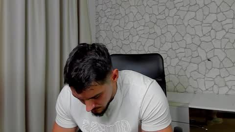 Snapshot of clintmasterss chatting on November 2025 05:50:02 AM ClintMasterss online show from November 2025 05:50:02 AM