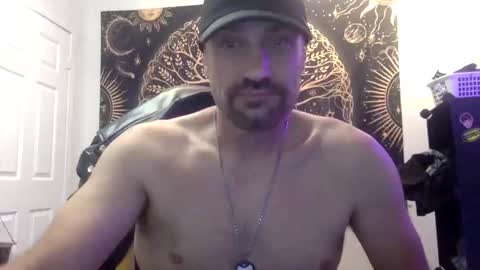 Snapshot of clintwood12 chatting on October 2025 07:28:01 AM chad online show from October 2025 07:28:01 AM