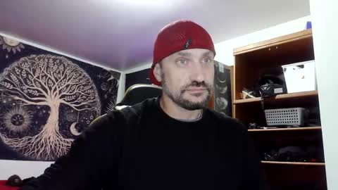 Snapshot of clintwood12 chatting on November 2025 12:22:01 AM chad online show from November 2025 12:22:01 AM