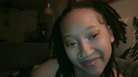 Snapshot of clioenchants chatting on February 2025 03:21:01 AM High Queen Clio online show from February 2025 03:21:01 AM