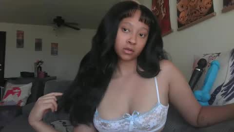 Snapshot of clioenchants chatting on March 2025 11:16:02 PM High Queen Clio online show from March 2025 11:16:02 PM