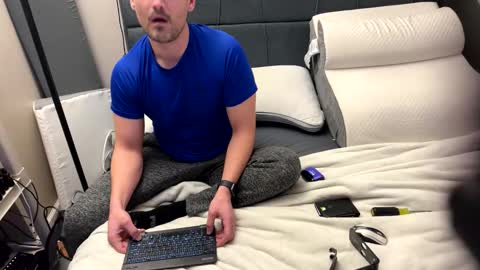 clitcommander2025 online show from February 2026 02:12:02 AM