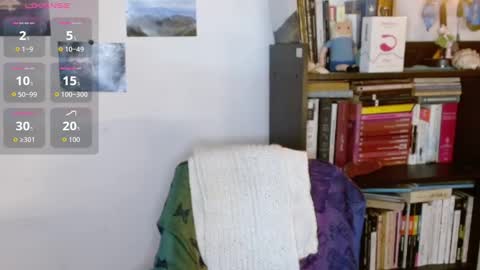 Snapshot of clitia_xx chatting on October 2025 01:33:02 AM Clitia online show from October 2025 01:33:02 AM