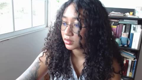 Snapshot of clitia_xx chatting on February 2026 09:09:02 PM Clitia online show from February 2026 09:09:02 PM