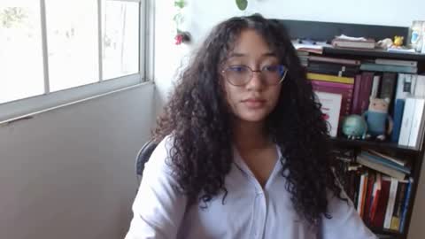 Snapshot of clitia_xx chatting on February 2026 08:02:01 PM Clitia online show from February 2026 08:02:01 PM