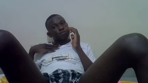 Snapshot of clive_damian chatting on February 2026 02:53:01 AM clive_damian online show from February 2026 02:53:01 AM