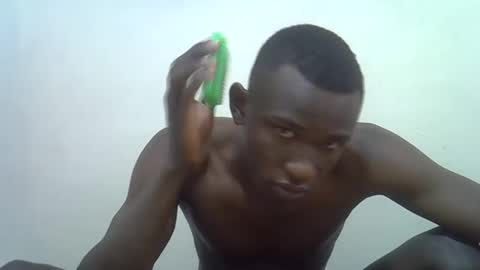 Snapshot of clive_damian chatting on February 2026 08:52:01 AM clive_damian online show from February 2026 08:52:01 AM