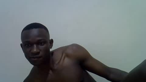 Snapshot of clive_damian chatting on February 2026 09:53:01 PM clive_damian online show from February 2026 09:53:01 PM