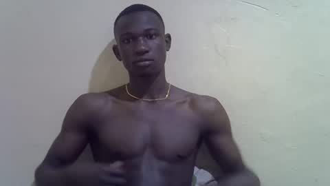 Snapshot of clive_damian chatting on February 2026 03:03:02 AM clive_damian online show from February 2026 03:03:02 AM