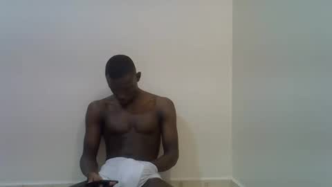 clive_damian online show from May 2026 09:37:01 AM