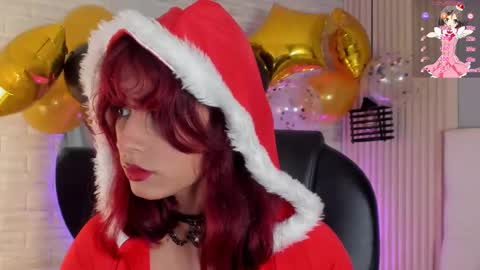 Cloe online show from December 2024 12:02:01 PM