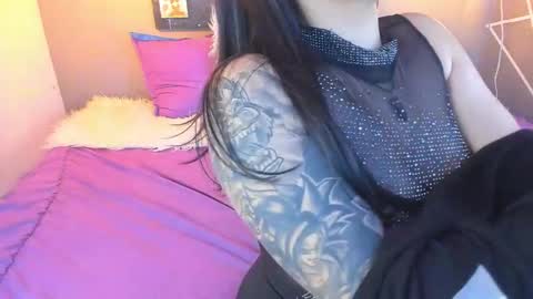 Snapshot of cloe_bridge chatting on February 2025 09:05:02 AM Cloe Bridgee online show from February 2025 09:05:02 AM