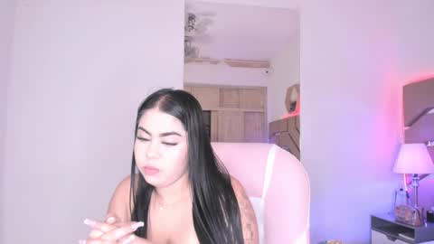 Snapshot of cloe_cifuentes chatting on February 2025 05:46:02 PM Cloe Online de 600 a 1400 online show from February 2025 05:46:02 PM