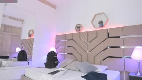 Snapshot of cloe_cifuentes chatting on October 2025 11:20:02 AM Cloe Online de 600 a 1400 online show from October 2025 11:20:02 AM