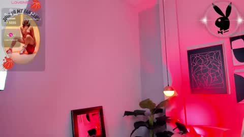 Snapshot of cloe_martinez_ chatting on September 2025 10:04:01 PM Cloe online show from September 2025 10:04:01 PM