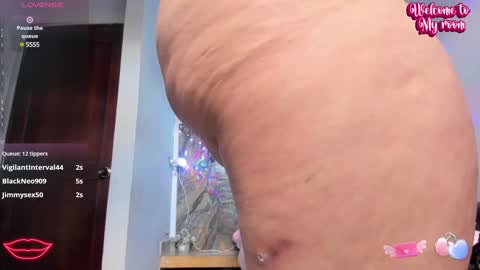 Snapshot of cloee_rabbyt chatting on January 2025 02:55:02 PM CLOE online show from January 2025 02:55:02 PM