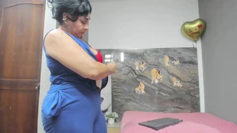 Snapshot of cloee_rabbyt chatting on February 2025 06:04:01 PM CLOE online show from February 2025 06:04:01 PM