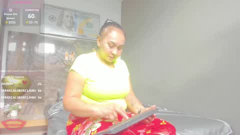 Snapshot of cloee_rabbyt chatting on March 2025 06:26:02 PM CLOE online show from March 2025 06:26:02 PM