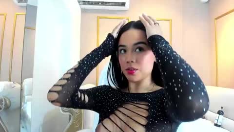 Snapshot of cloehap chatting on February 2025 12:16:01 PM Cloe online show from February 2025 12:16:01 PM