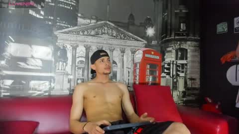Snapshot of cloerodriguez chatting on April 2026 09:23:02 PM ---Cloe--- online show from April 2026 09:23:02 PM