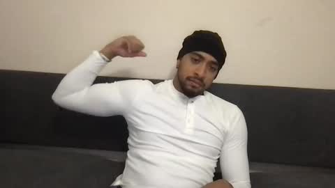 Snapshot of closedcasketcouple chatting on January 2026 07:23:02 AM closedcasketcouple online show from January 2026 07:23:02 AM