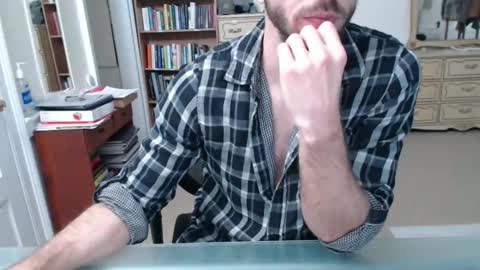 Snapshot of cloud900x chatting on March 2025 10:42:01 PM Cloud online show from March 2025 10:42:01 PM