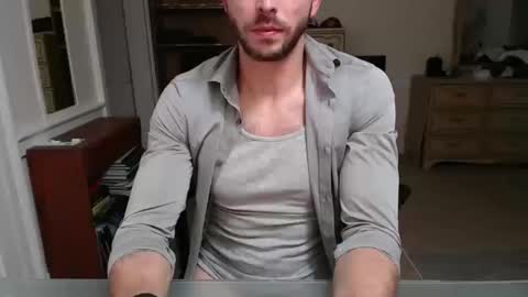 Snapshot of cloud900x chatting on October 2025 12:42:02 AM Cloud online show from October 2025 12:42:02 AM