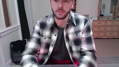 Snapshot of cloud900x chatting on November 2025 01:38:01 AM Cloud online show from November 2025 01:38:01 AM