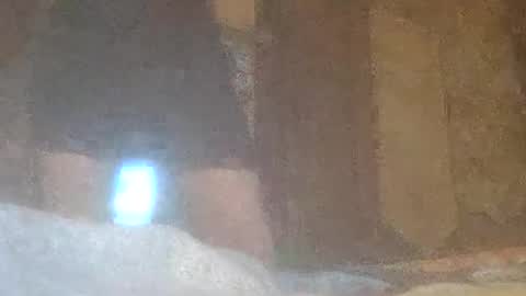 clouds_rider999 online show from April 2026 06:35:01 PM