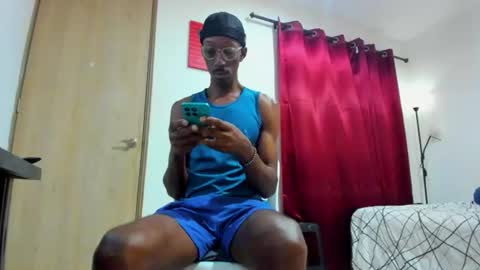 Snapshot of cloudy_pigdude chatting on June 2026 10:23:01 PM CRISTIAN online show from June 2026 10:23:01 PM