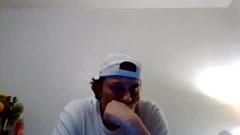 tallhungandcloudy online show from February 2026 03:24:01 AM