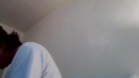 tallhungandcloudy online show from February 2026 09:48:02 PM