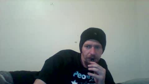 cloudyystarr666 online show from February 2025 07:42:02 AM