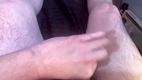 Snapshot of clover2332 chatting on December 2024 05:40:02 PM Clover online show from December 2024 05:40:02 PM