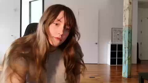 Snapshot of clover_tully chatting on March 2026 04:32:02 PM Clover online show from March 2026 04:32:02 PM