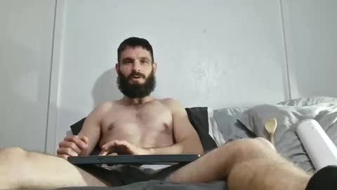 Snapshot of clubb86 chatting on January 2026 09:47:02 AM Maxxdieselx69 online show from January 2026 09:47:02 AM