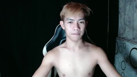 Snapshot of clyde_twinkx chatting on November 2025 10:54:01 AM clyde_twinkx online show from November 2025 10:54:01 AM