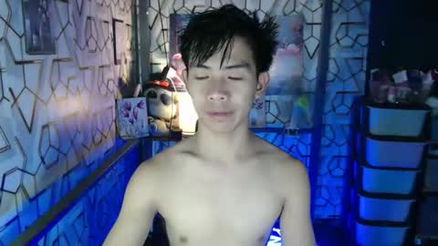 Snapshot of clyde_twinkx chatting on January 2026 06:11:01 PM clyde_twinkx online show from January 2026 06:11:01 PM