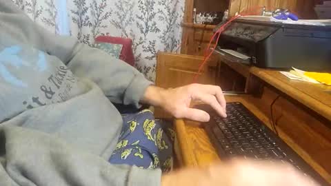 Snapshot of coach_d chatting on November 2025 12:48:02 PM coach_d online show from November 2025 12:48:02 PM