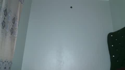 Snapshot of cock_addict183 chatting on November 2025 08:32:01 PM Cock Addict online show from November 2025 08:32:01 PM