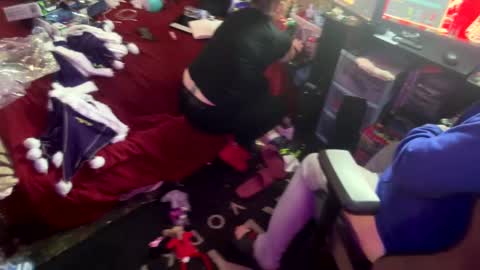 COCK N CREAMZ  WET DREAMZ online show from December 2024 07:18:01 AM