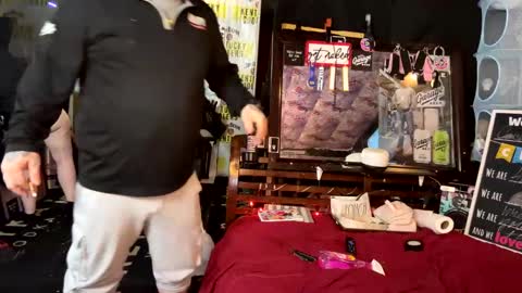 COCK N CREAMZ  WET DREAMZ online show from January 2025 08:00:01 AM