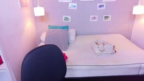 cock_whisperer69 online show from April 2026 01:01:01 PM