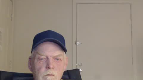 cockreadynow4u online show from January 2025 12:38:01 AM